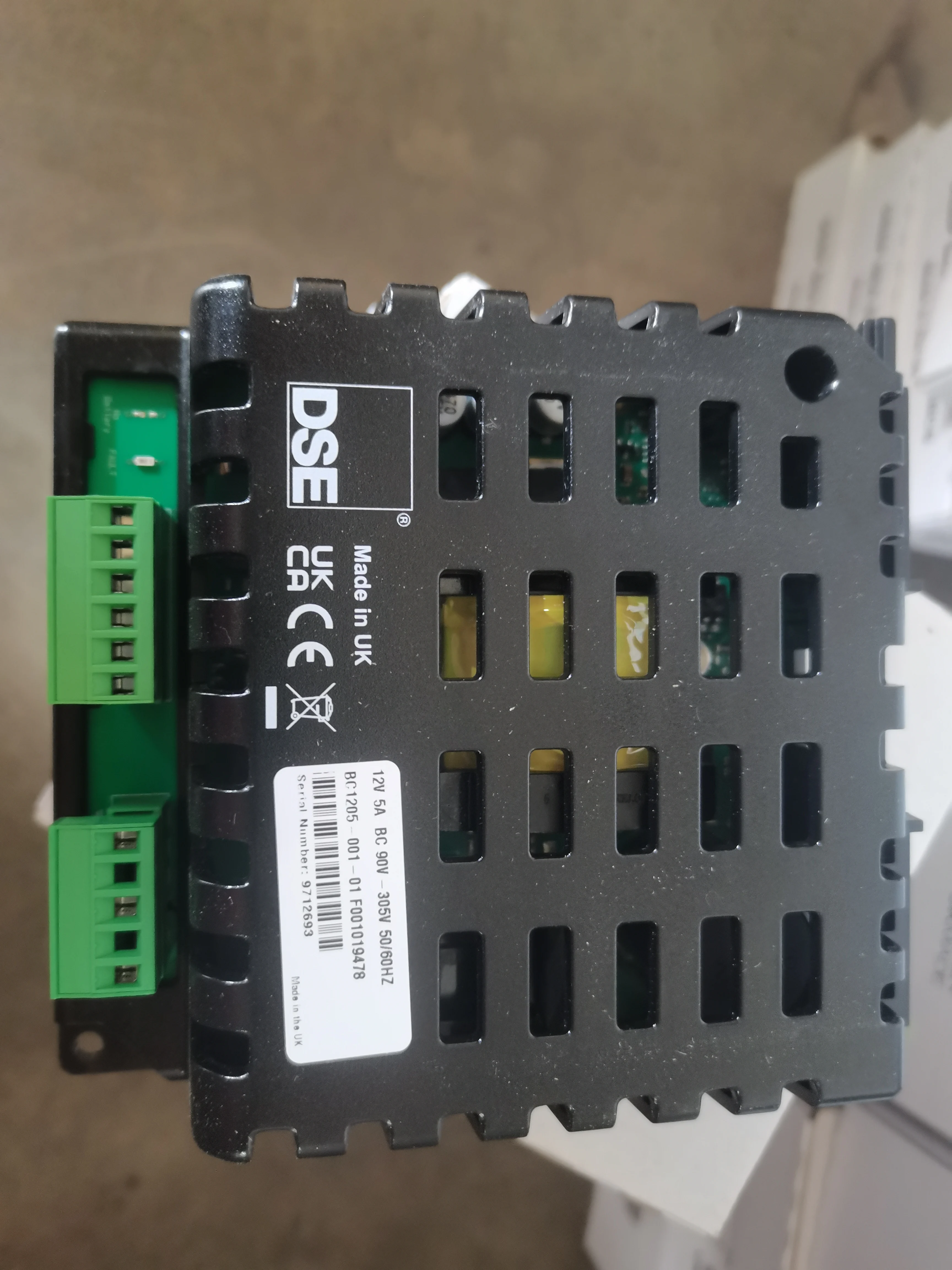 Оригинал! Глубоководная батарея BC1205 12 вольт 5 ампер зарядное устройство DSEBC1205