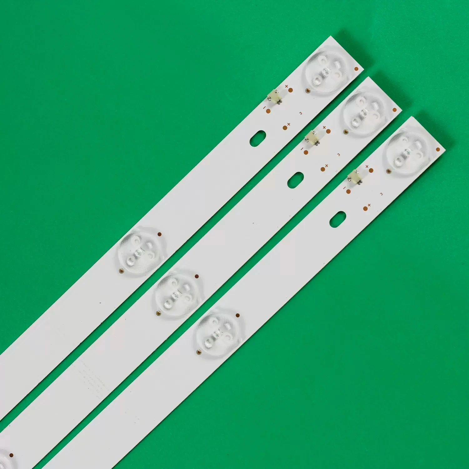 Новая светодиодная лента для подсветки телевизора DEXP H32C7200K 32YD350 303kk320036 60kk320m04 UN32J5500