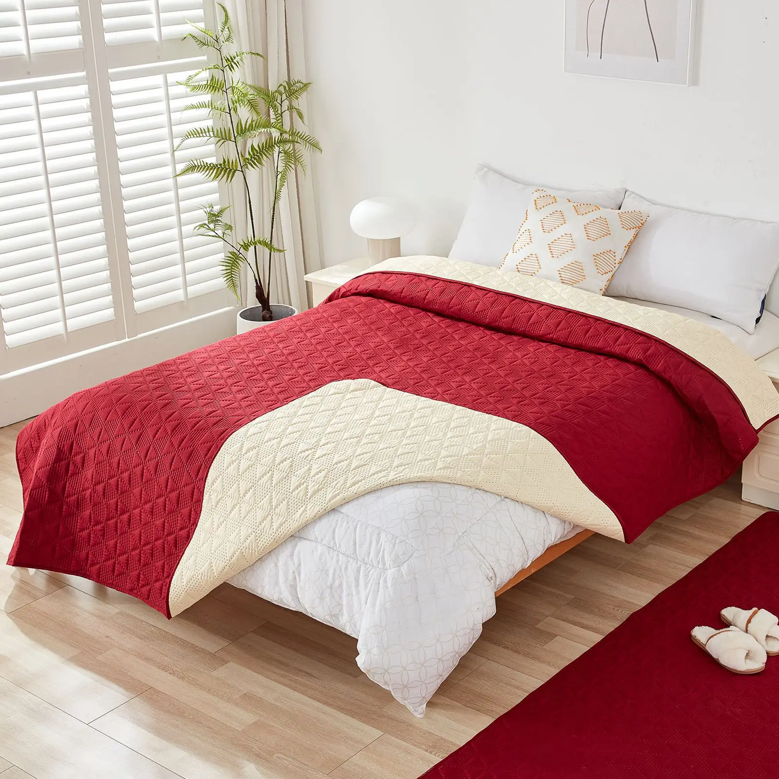 

Waterproof Bedspread Pads Non-Slip King Size Bed Sheet Sofa Covers Reusable Kids Pet Dog Cat Urine Mat Bed Mattress Protector