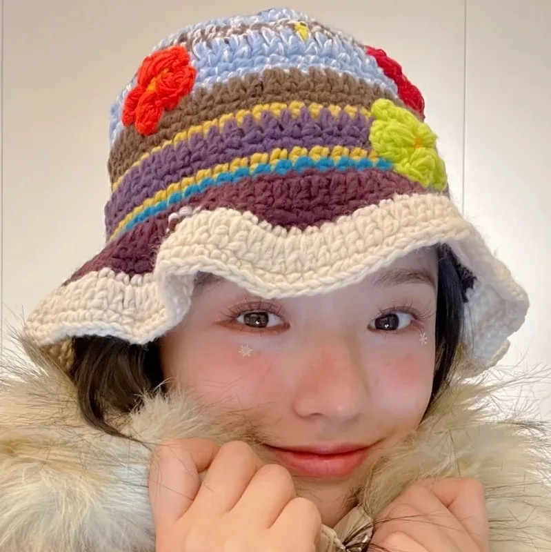 

Handmade Fisherman's Hat Small Flower Knitted Hat Women's Spring and Autumn Fashion Retro Flowers Hand Hooked Woolen Hat