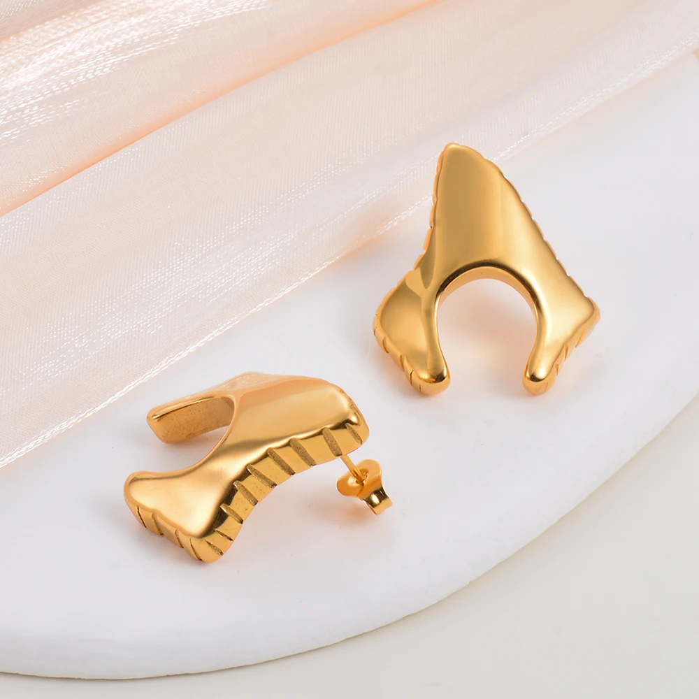 

Temperament Gold Color Irregular Geometric Stud Earrings Personality Stainless Steel Metal Waterproof Jewelry Free shipping