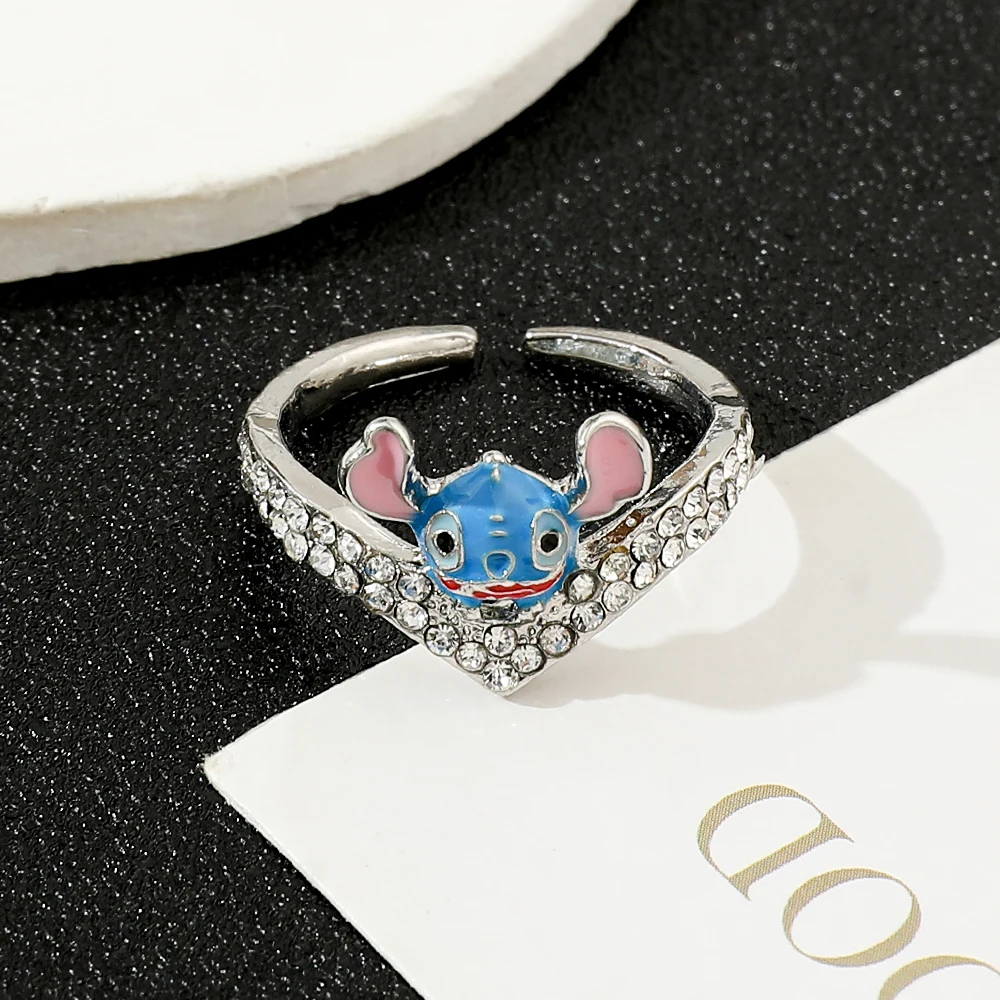 Фото Кольцо на палец из металлического сплава Disney Lilo & Stitch для мужчин, ювелирное изделие с мультяшным цирконом, подарок, аниме-фигурка №2