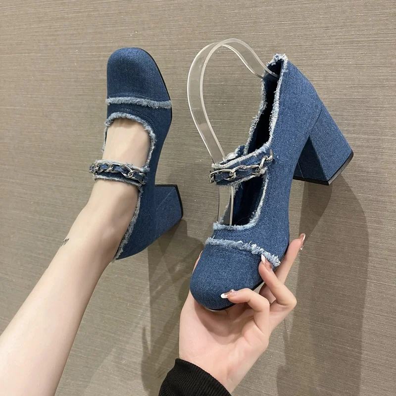 

Round Toe High Heel Sandals Women Denim Cloth Mary Janes Pearl Metal Chain Decor Single Shoes Ladies Pumps Retro Party Shoes