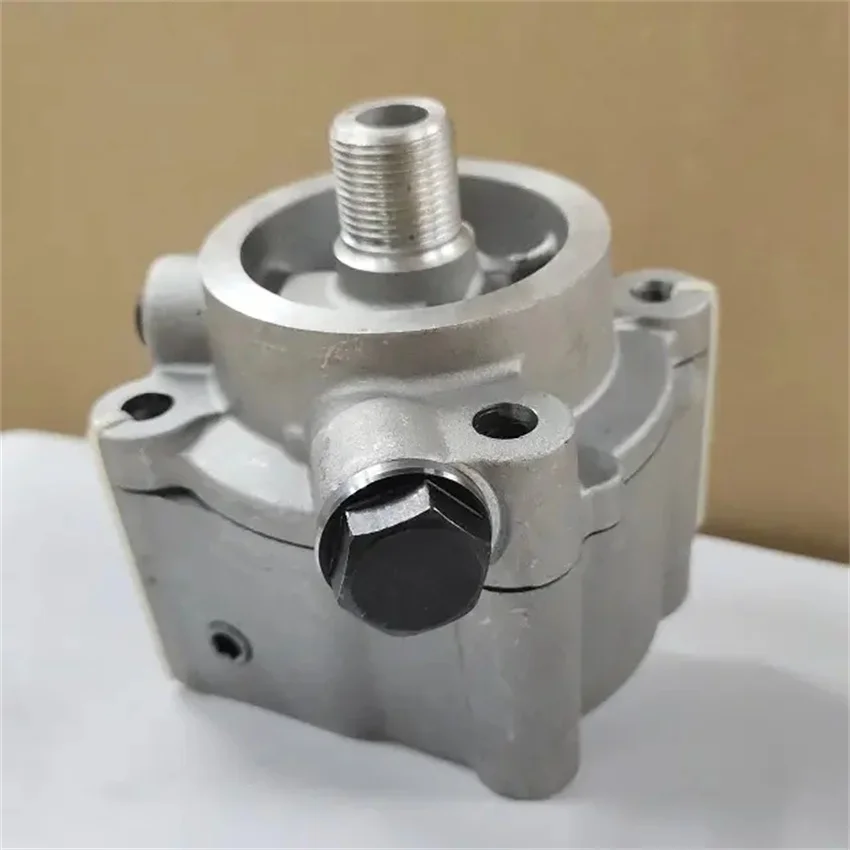 

Новый масляный насос для двигателя Mitsubishi K4M