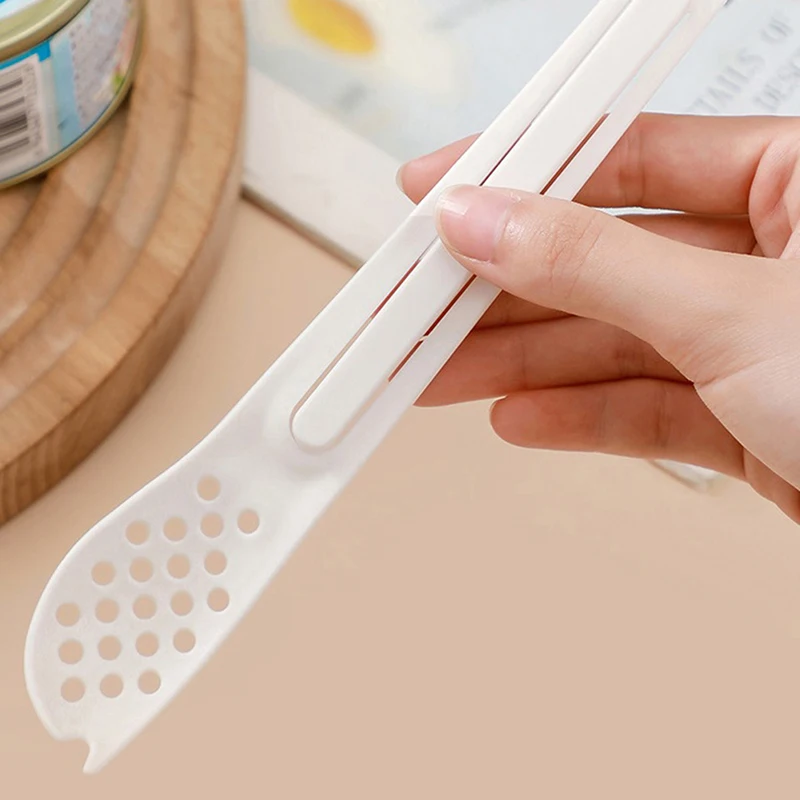 

1PC Multifunctional Kitchen Filter Colander Spoon Can Opener Pet Can Digging Spoon Fruit Can Solid Filter Spoon Cooking Tools