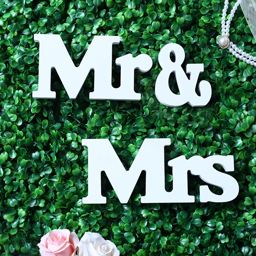 Купи 3 Pcs/set Wedding Decorations Letter Mr & Mrs Decor Props Just Married Wedding Events Party DIY Decoration Supplies Wedding Sign за 237 рублей в магазине AliExpress