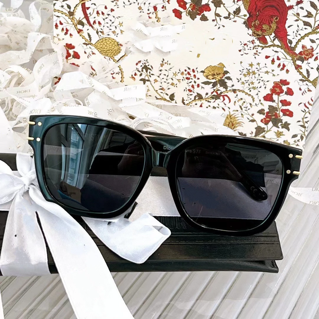 

Дизайнерские овальные дизайнерские модные простые повседневные уличные женские брендовые роскошные солнцезащитные очки в металлической оправе женские солнцезащитные очки в маленькой оправе
