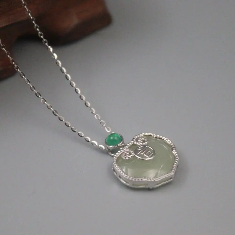 

Pure S925 Sterling Silver Natural Nephrite Jade Lucky Word Lock O Link Necklace
