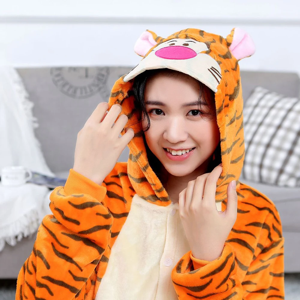 Winter Animal Pajamas Tiger Sleepwear Kids Kigurumi Family Onesie Pajamas Sets Women Men Unisex Adults Flannel Nightie Overalls