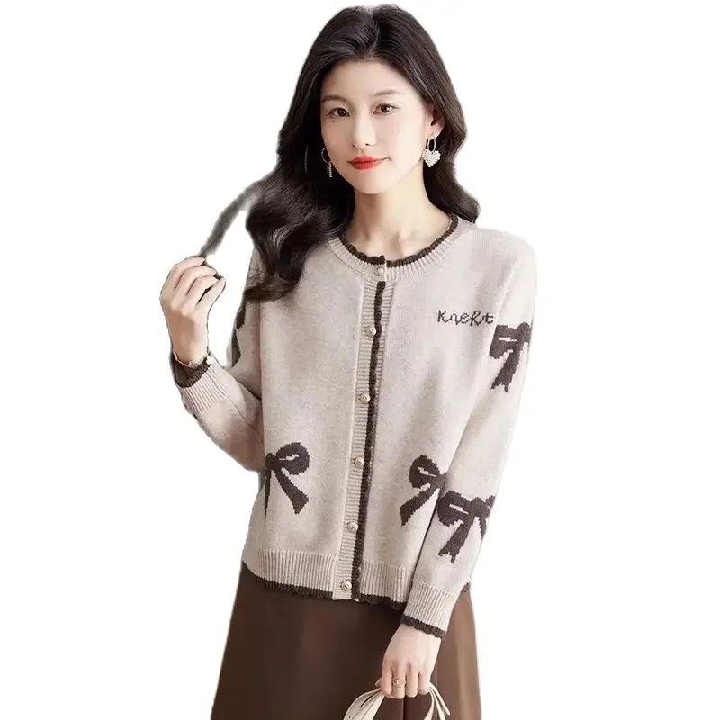 2024 весна-осень новое красное вязаное пальто женский кардиган короткая маленькая