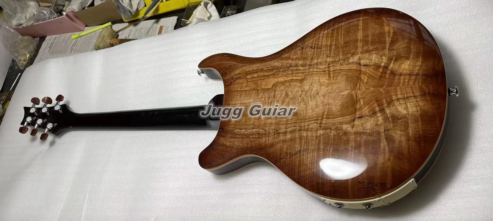 

Reed Hollow body II Righteous Private Stock Brown Satin Koa Smoked Burst Electric Guitar Wrap Arround Tailpiece