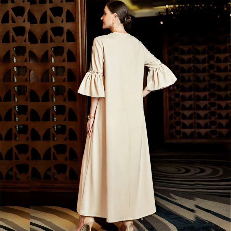 Muslim Woman Dress V-Neck Floral Embroidery Rhinestone Flare Sleeve Elegant Casual Loose Party Robe Dresses For Prom