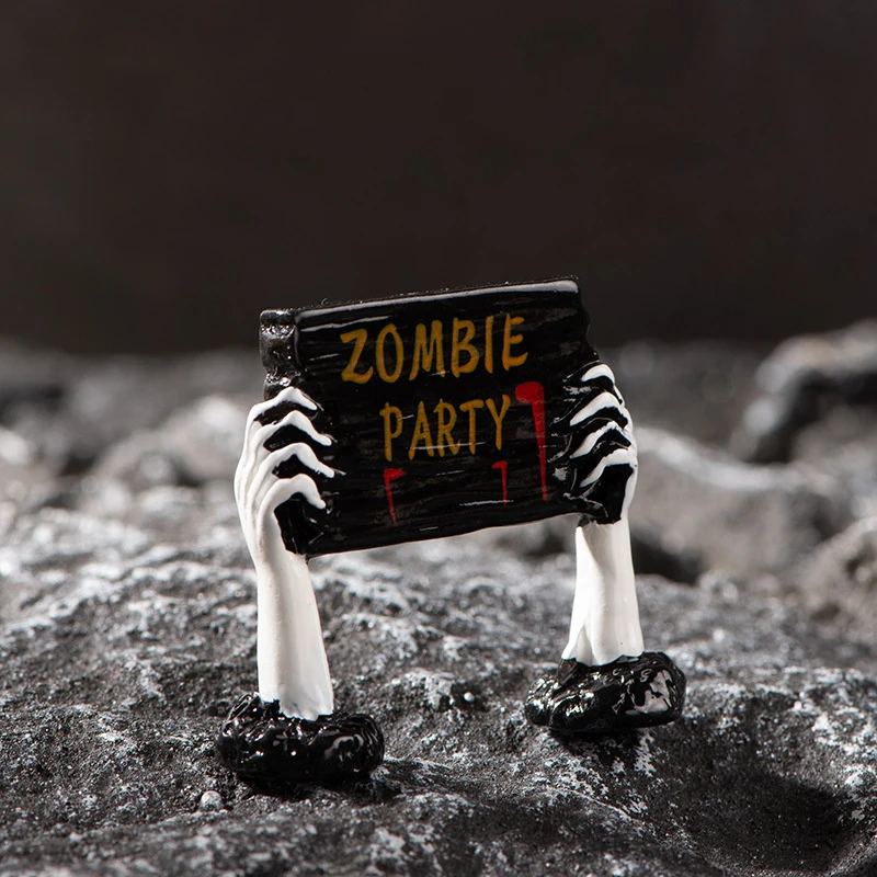 

Миниатюрная фигурки ведьмы, призрака, тыквы из смолы