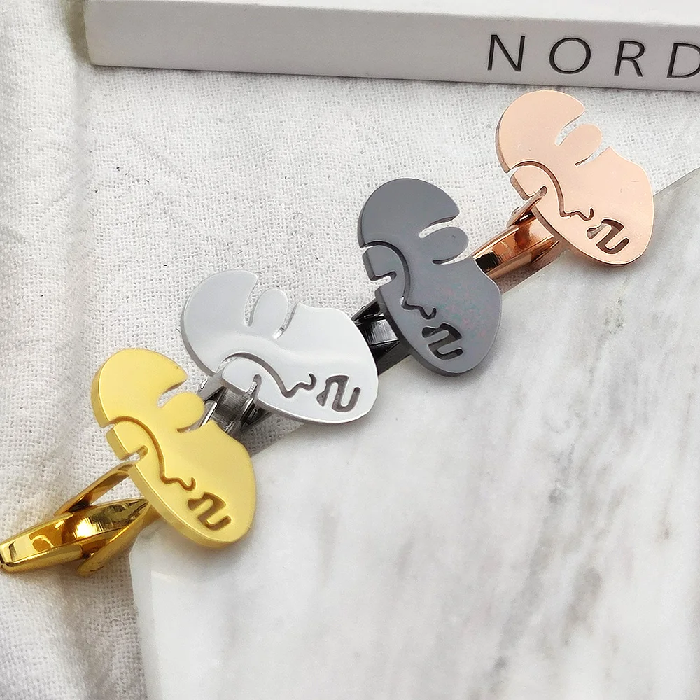 Creative Carved Face Cufflinks Men's Clothing Accessories Shirt Stainless Steel Cufflinks Classic French Accessories Wholesale