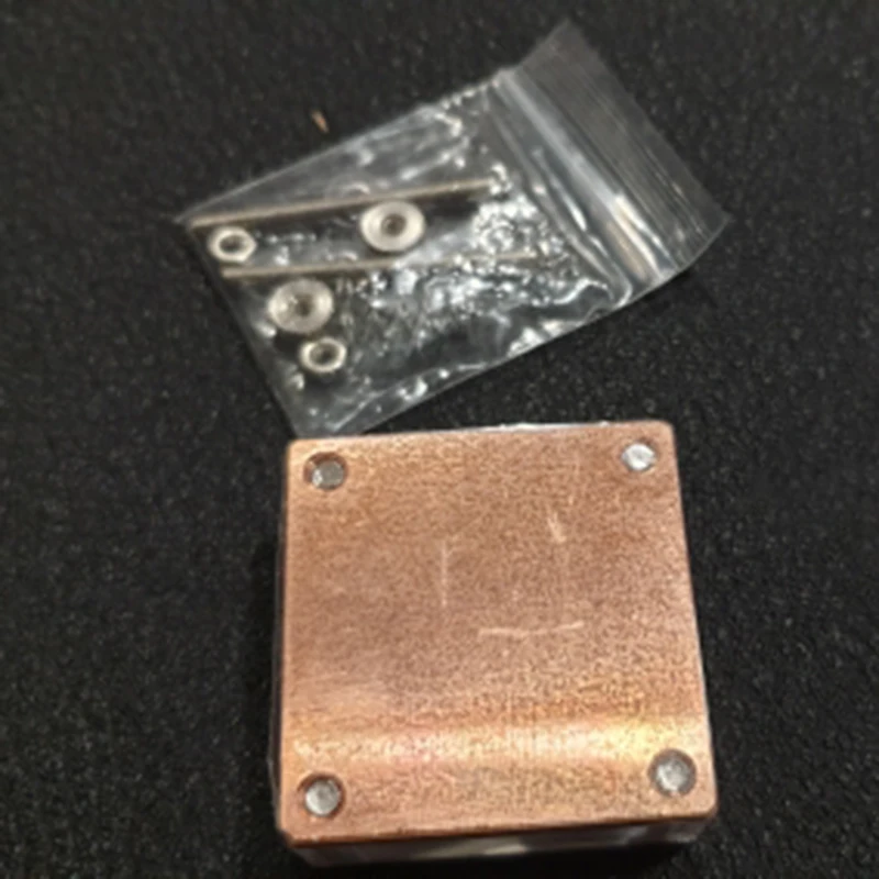 Чипсет Waterblock Компьютер с водяным охлаждением Акриловый прозрачный общий блок