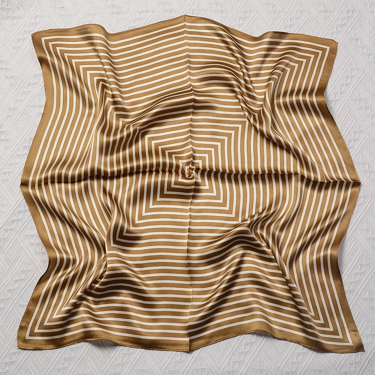 

100% Silk Scarf Women Print Square Scarves Wraps Head Handkerchief Wholesale Hijabs Silk Foulards Bandana Neck Gaiter Shawl