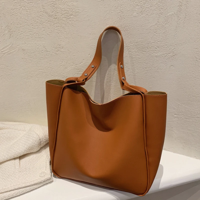 New Large Capacity PU Leather Female Tote Bag Retro Solid Color Shoulder Bag Shopping Travel Bag for Women