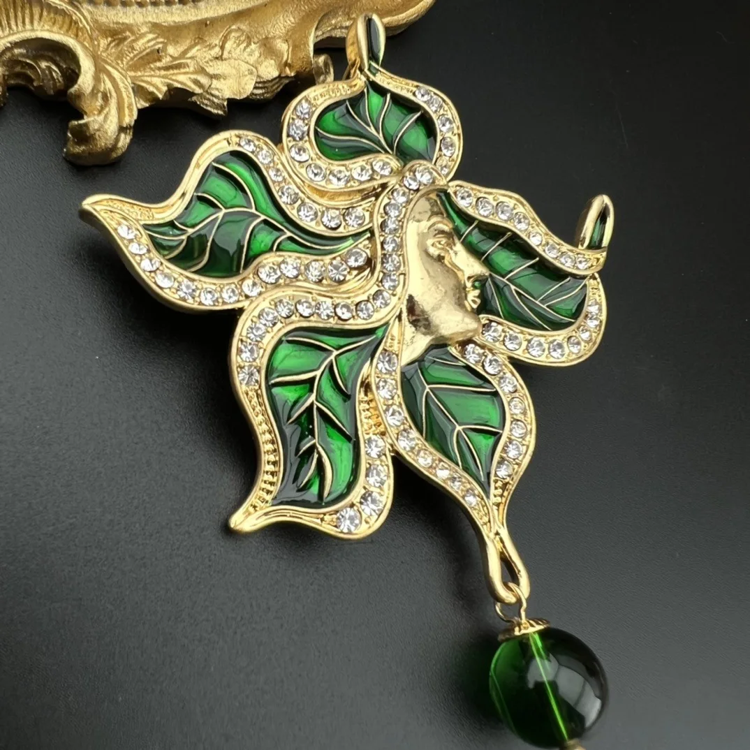 

New Vintage Luxury Crystal Floral Brooch Green Lily Crystal Set Enamel Drop Glaze Brooches Corsage Accessories Lapel Pins