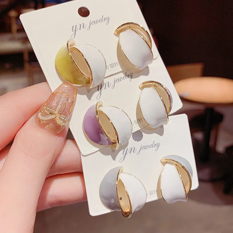 

Sterling Silver 925 Solid Geometry Modeling Ear Studs 2022 Summer New Fashion Earrings For Women As Holiday Gifts For Grilfriend