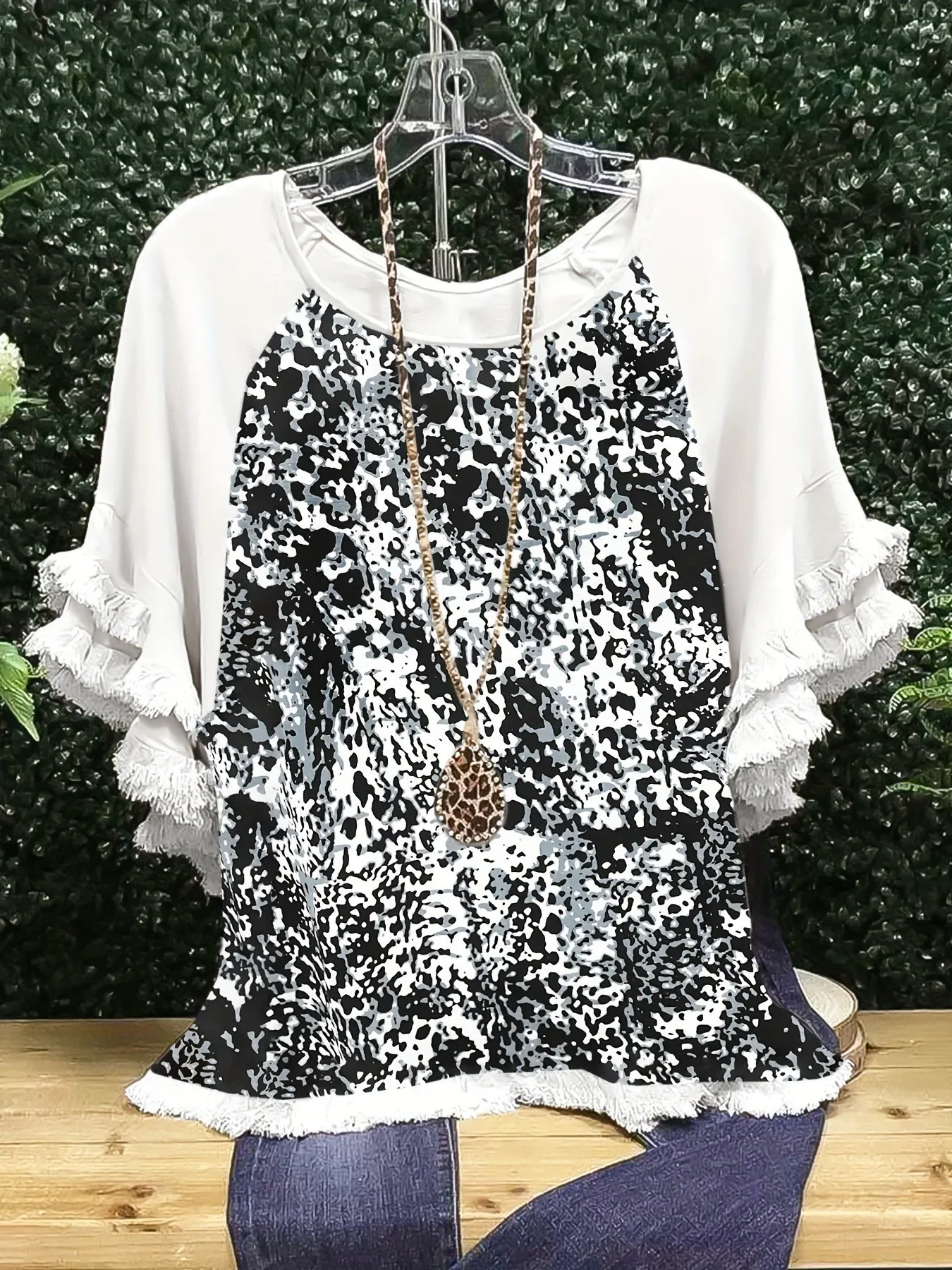 2025 Лидер продаж Новое поступление лета кружевные рукава с рюшами и круглым