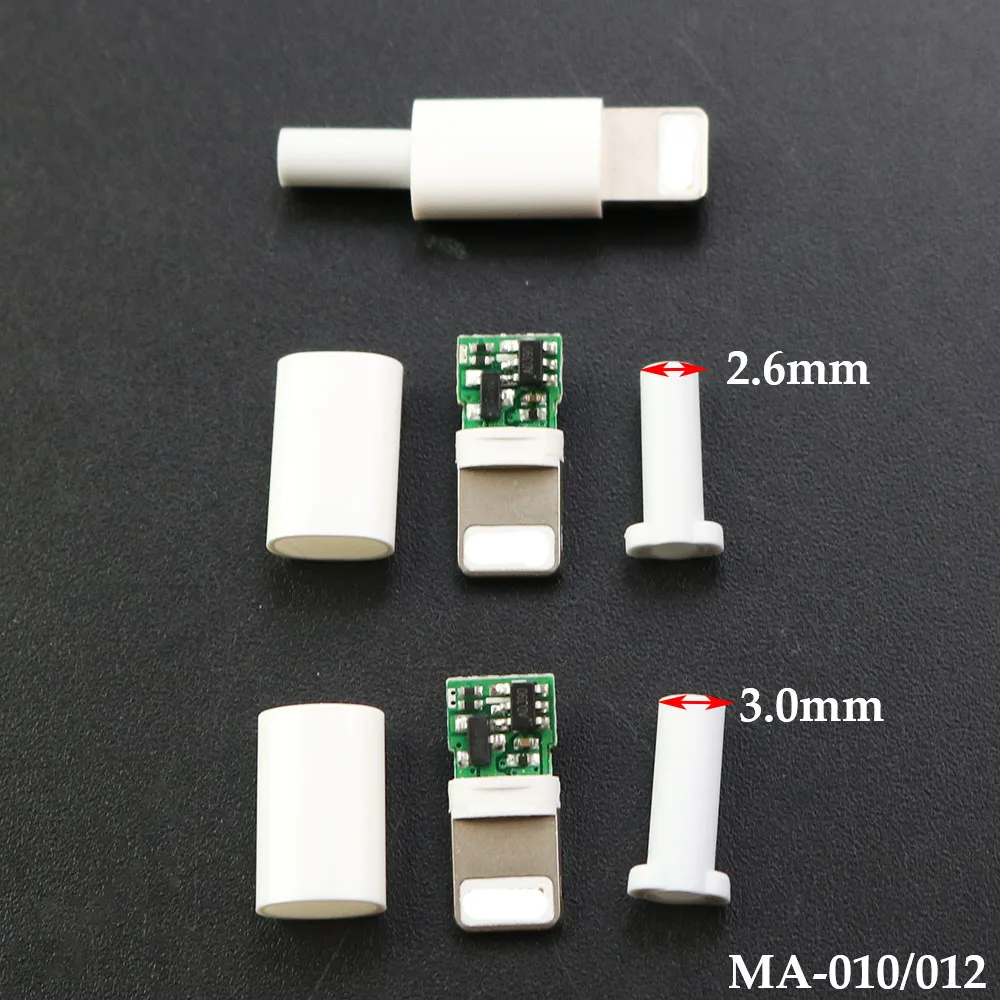 1PCS USB For Iphone Male Plug With Chip Board Connector Welding 2.6 / 3.0mm Data OTG Line Interface DIY Data Cable