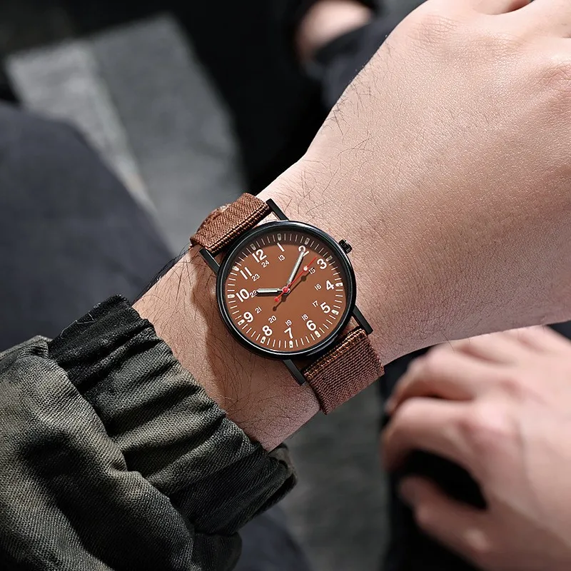 New Night Glow Outdoor Watch Men's Knitted Watch Strap Sports Quartz Watch High End Fashion Men's Essential