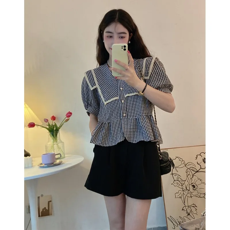 

Summer 2022 new Korean retro small fresh Plaid Shirt Top Women's Navy collar bubble short sleeved shirt