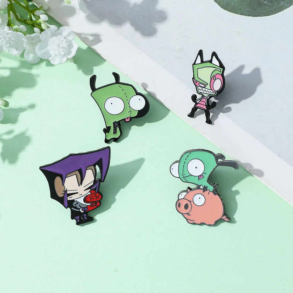 Фото Фильмы Invader ZIM серии, броши с героями мультфильмов, милый забавный металлический эмалированный значок для друга, аксессуары для рюкзака, модные подарки №1