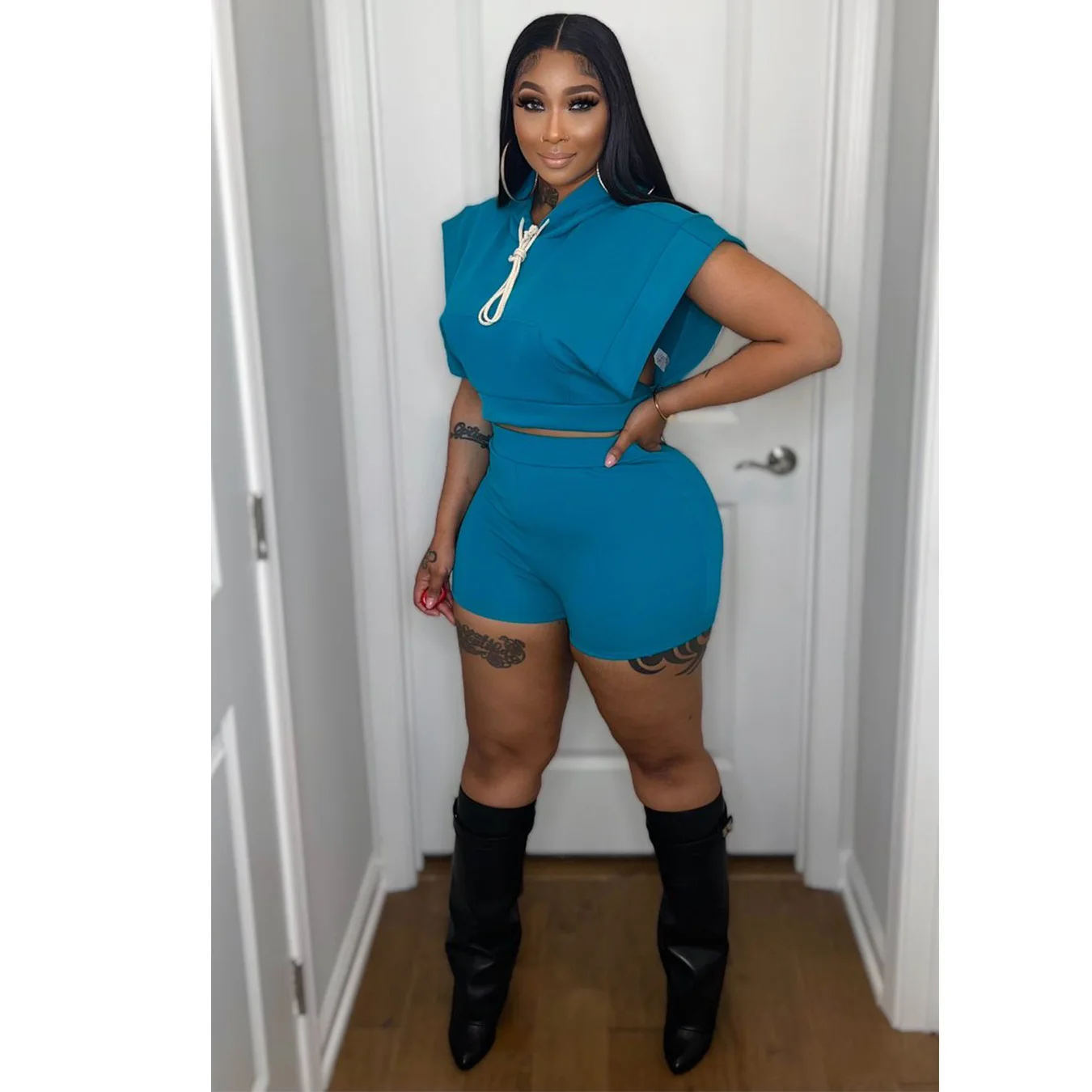 

High Street Suit Women Hollow Sleeveless Hoodies Sweatshirts Top High Waist Stretch Shorts Y2k Sexy Tracksuit Two Piece Set