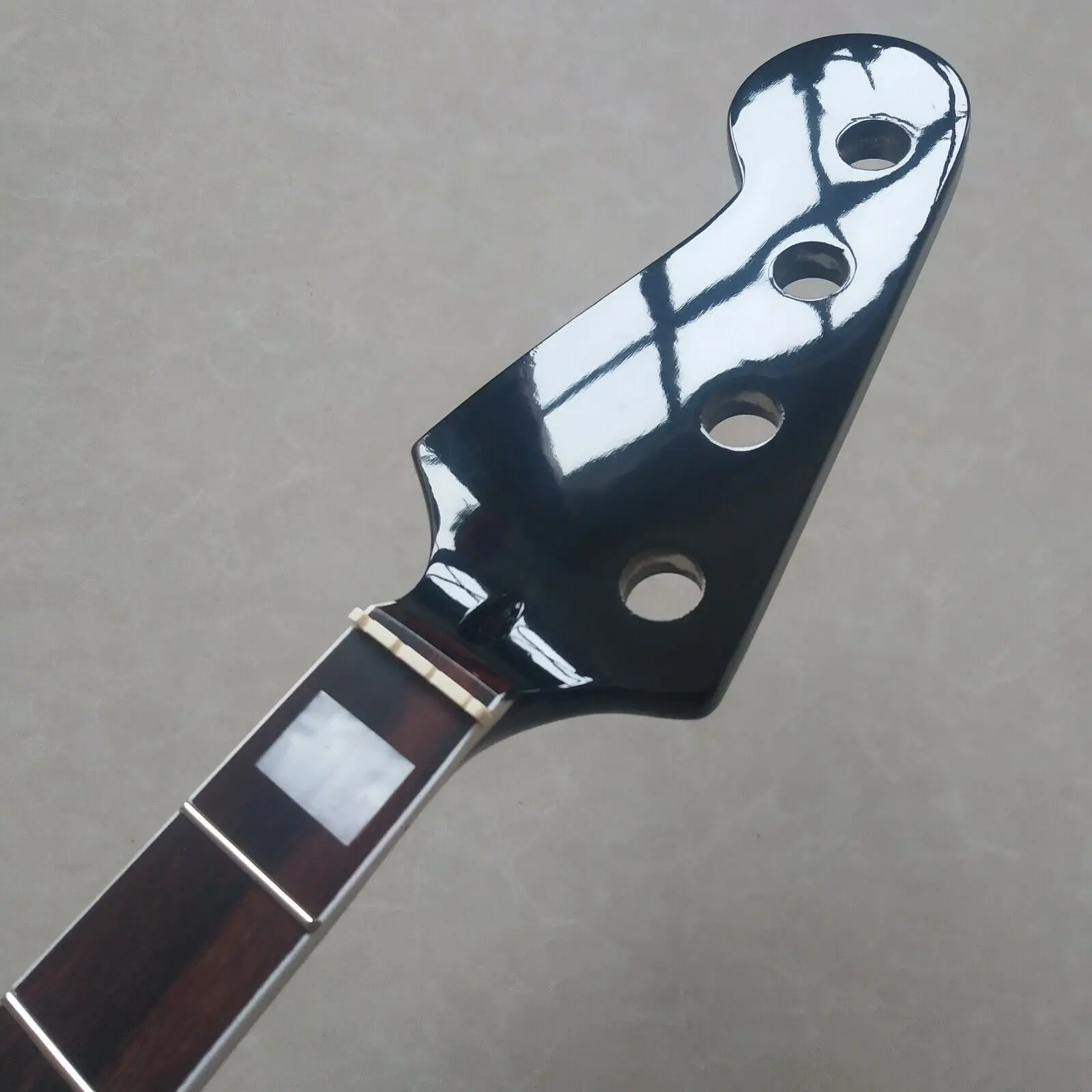 Reversed head 4 String Bass Guitar Neck 20 fret 34inch Maple Rosewood Fretboard enlarge