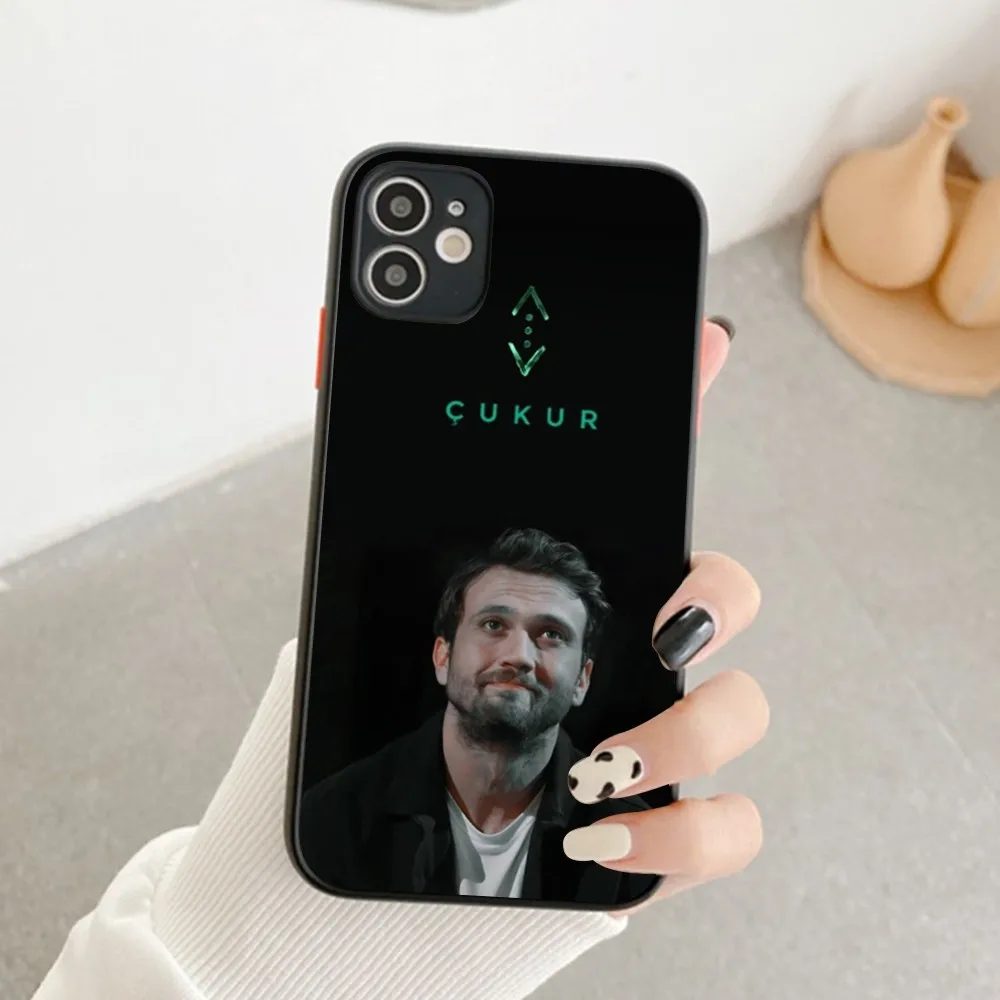 Чехол для телефона Turkey Cukur Show TV iPhone 14 X XR XS 7 8 Plus 11 12 13 Pro MAX mini матовый противоударный