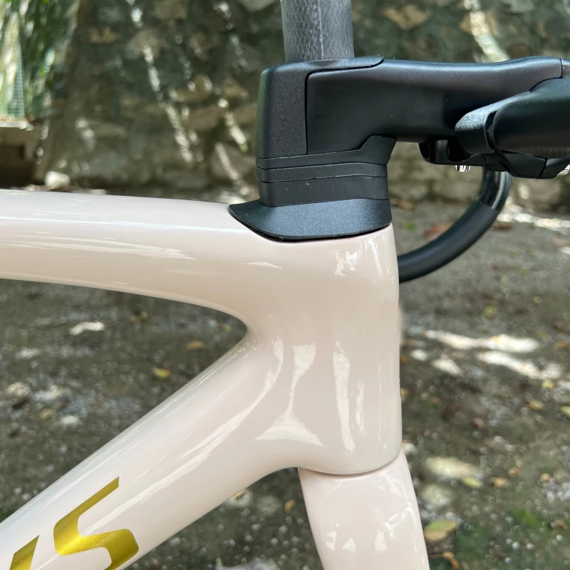 

2023 Bicycle Carbon Road Carbon Frame T1100 Including Handlebar SL7 Frame