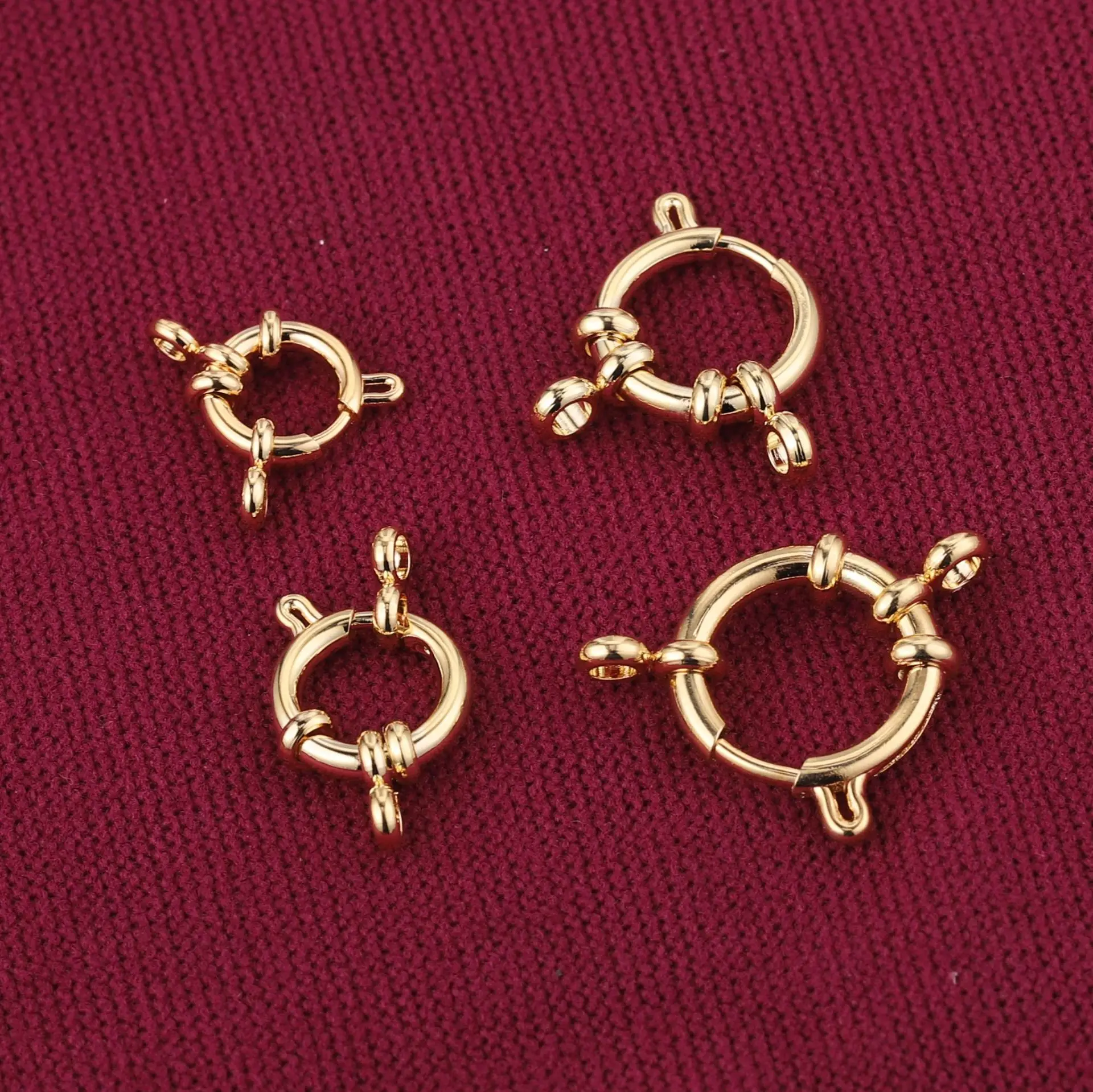 

4pcs Stainless Steel Gold Tone Spring Loaded Gate Locking Hook Chain Carabiner Snap Clasp Connectors For DIY Jewelry Making