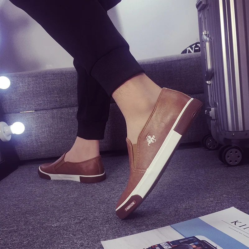 Мужские дышащие туфли на плоской подошве размеры 39-45 3 цвета |