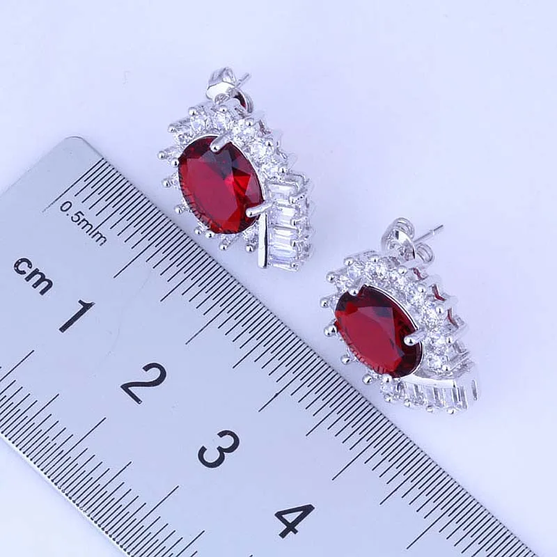 Женский ювелирный комплект из кольца и граната серебряного цвета | Украшения