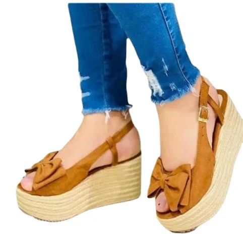 

Женские сандалии, новинка 2022, женские тапочки на каблуке, летние шлепанцы на платформе