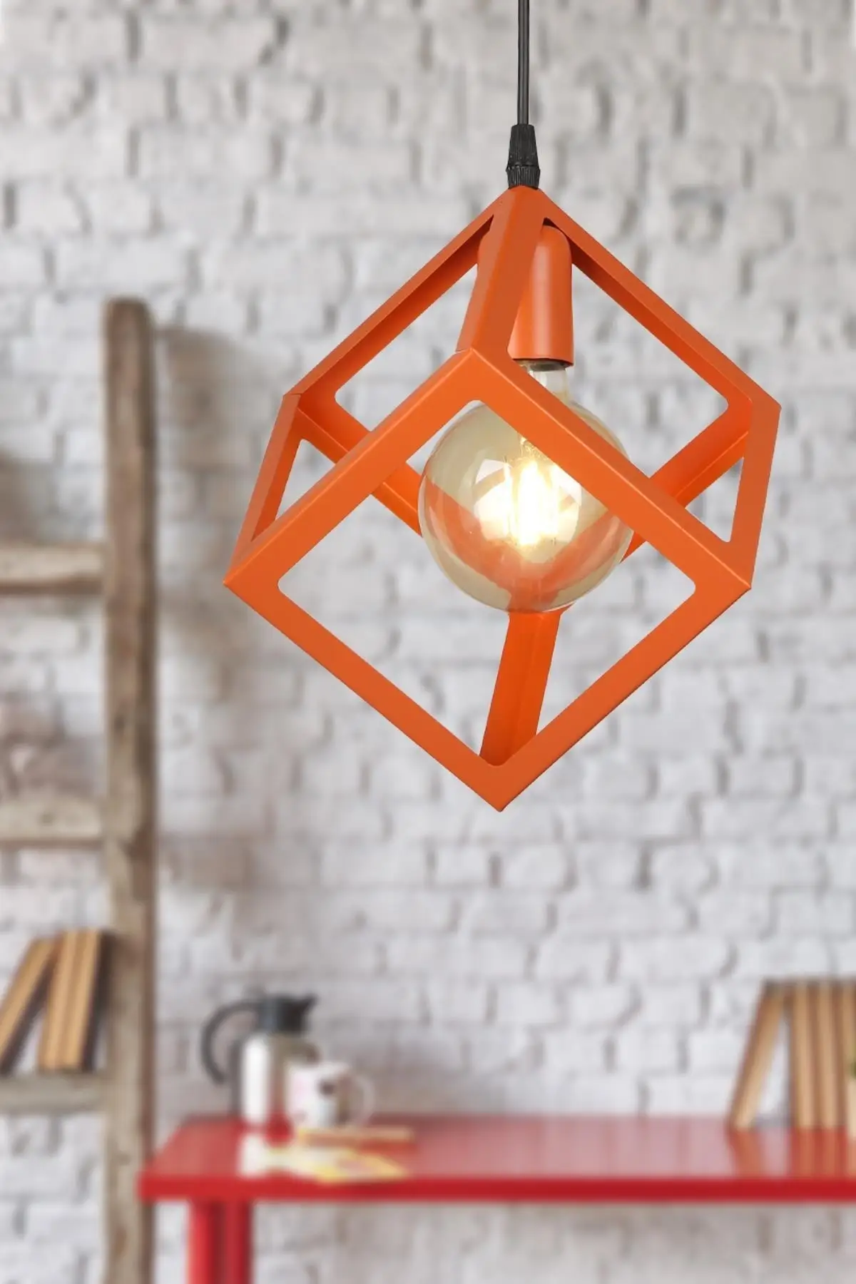 

Kup Single Chandelier Orange