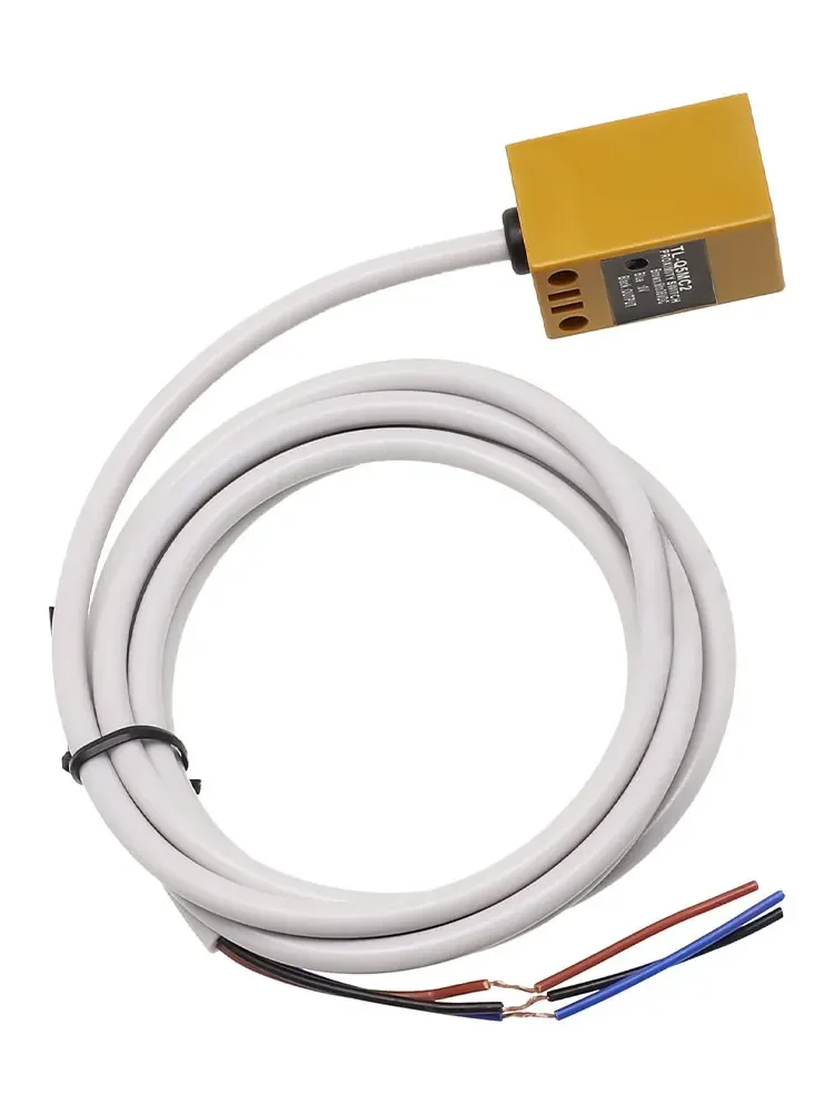 Индуктивный датчик приближения NPN нормально закрытый DC 12 ~ 24 индуктивный 1 шт.