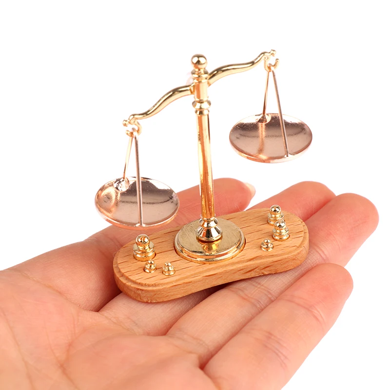 

1 Pc 1/12 Dollhouse Miniature Accessories Mini Balance Scale Model Toy for Decoration