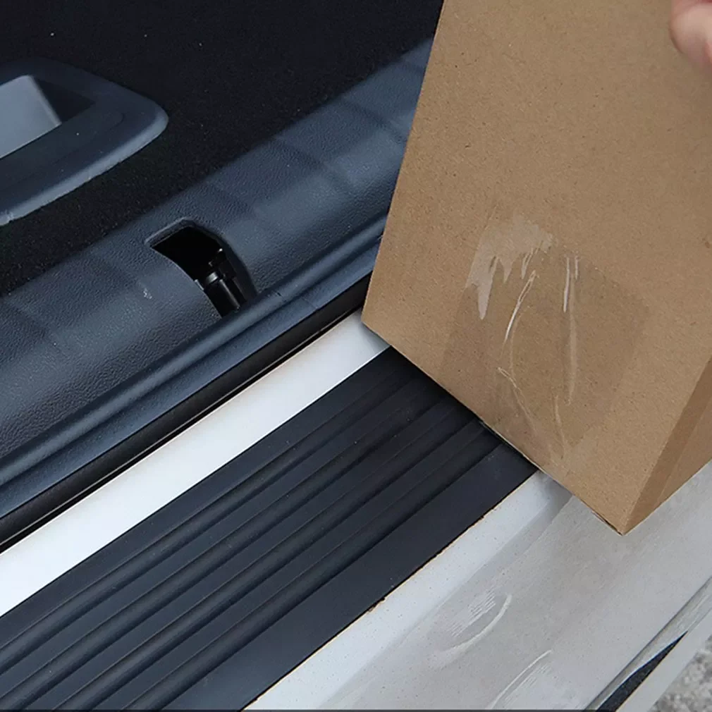 

Universal 104cm 90cm Car Trunk Door Sill Plate Protector Rear Bumper Guard Rubber Mouldings Pad Trim Cover Strip Car Styling
