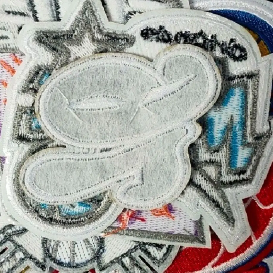 

35Pcs/Set Basketball Team Logo for iron on patches DIY Sew on Clothing T Shirt Ironing Embroidery Patch Hat Badge Appliques
