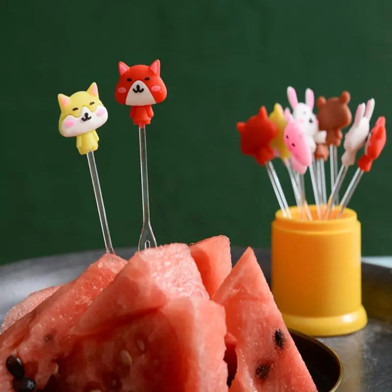 

4-10pcs Cute Mini Toddler Children Fruit Forks Toothpicks Children Snack Cake Dessert Food Picks Vegetable Crockery Animal Farm