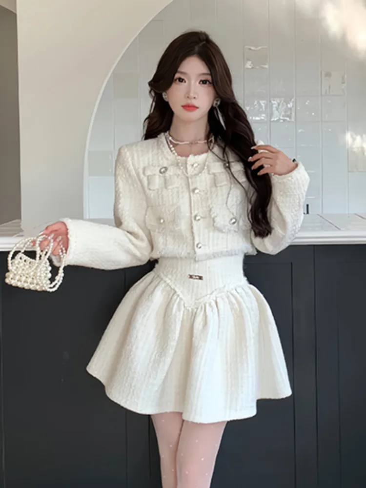 

Женский комплект из двух предметов, комплект из двух предметов: короткая куртка с длинным рукавом и плиссированная юбка в Корейском стиле