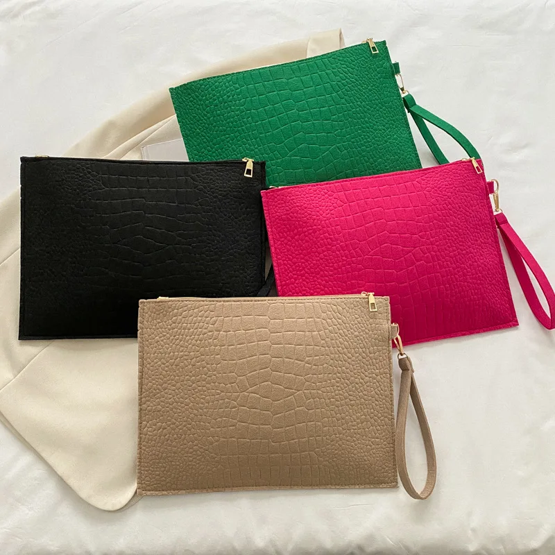 

New Diamond Lattice Handbag Vintage Stone Pattern Luxury Handbag Felt A4 Envelope Bag Large Briefcase WomenUnderarm Clip Bag