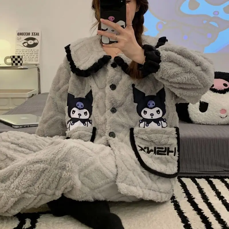 

Kawaii Sanrios серия аниме Kuromi осень зима мультфильм милый плюс бархатный утолщенный Facecloth Домашняя одежда костюм рождественские подарки