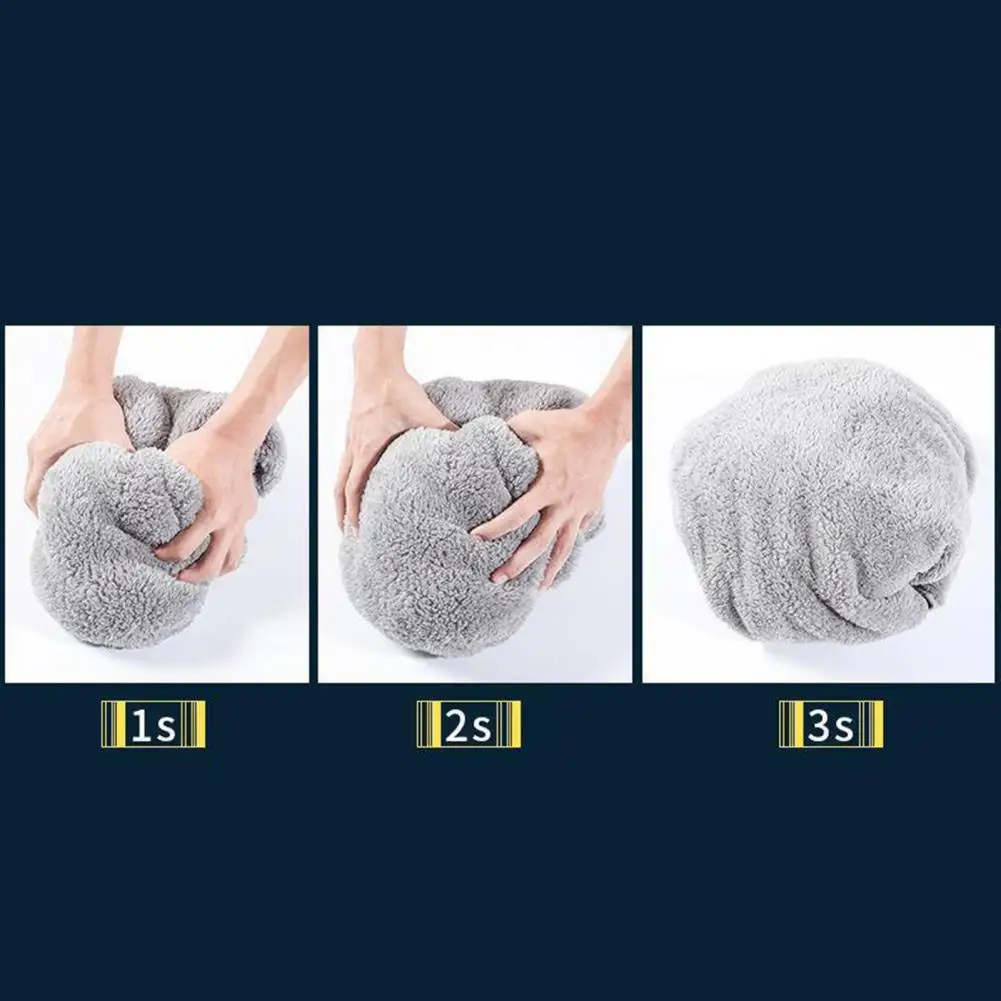 Плюшевая куртка с воротником-стойкой