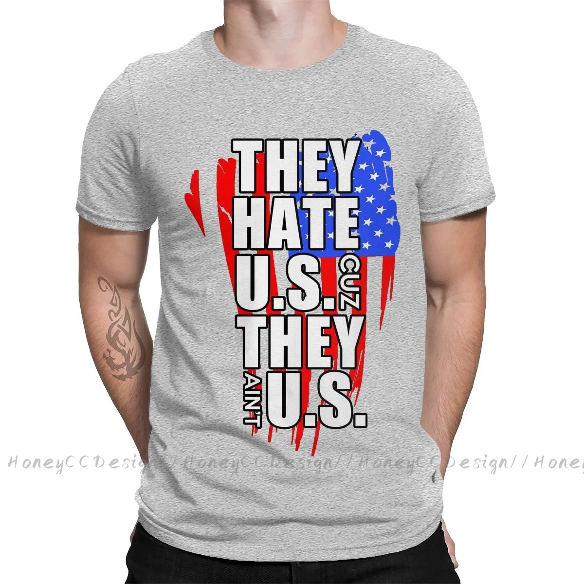 

Мужская свободная футболка с коротким рукавом и надписью «Hate US»