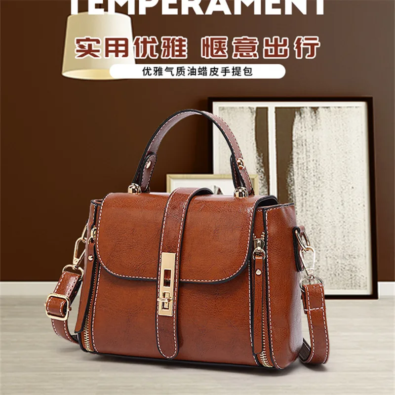 

Fashion Oil Wax Leather Small Square Single Shoulder Bag Large Capacity Diagonal Span Bag