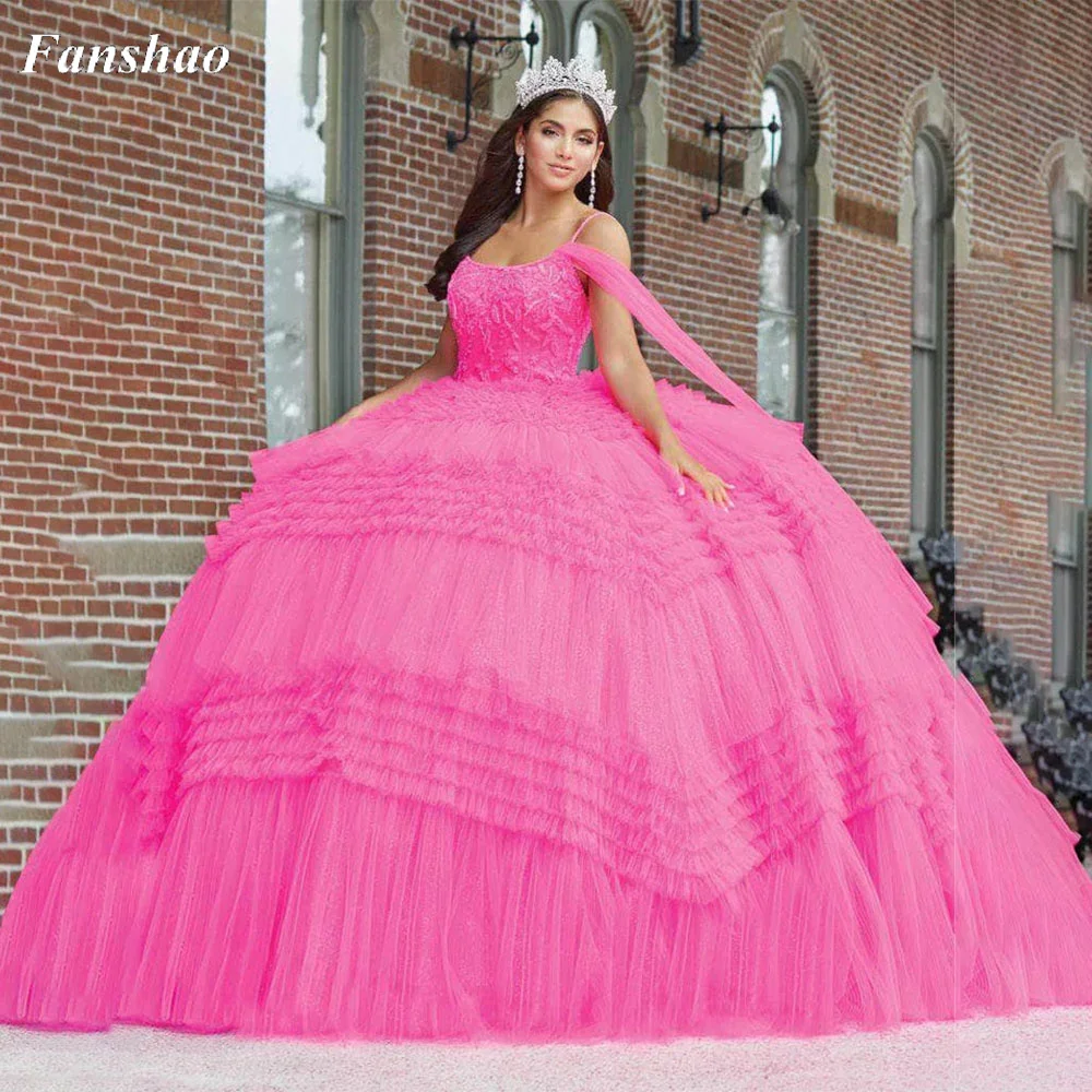 

Fanshao wd963 Tiered Ruffles Quinceanera Dress Spaghetti Straps Long Tulle Train Sweet 15 Party Dress Gown robes de soiree