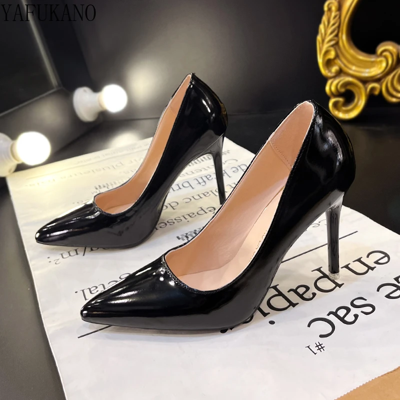 

Europe American Style Simple Shallow Mouth Stiletto Pumps Womens Single Shoes Nude Color Pointed Toe Patent Leather High Heels